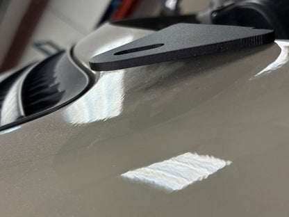 Bonnet light mount Sprinter image 0